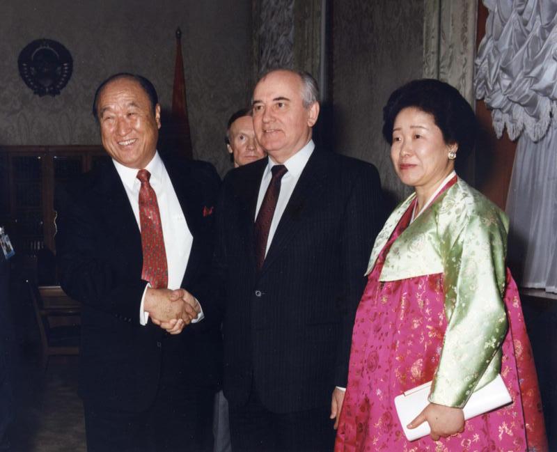 Муніти і Михайор Горбачов