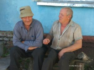 Общение и новые контакты побеждают сектантские установки