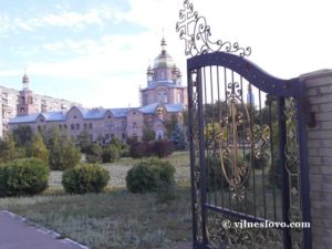 общество церковь отношение к бывшим секттантам