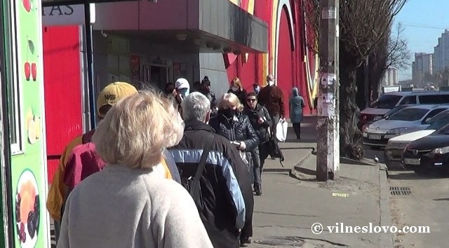 Карантин в Украине: сколько на самом деле заболевших